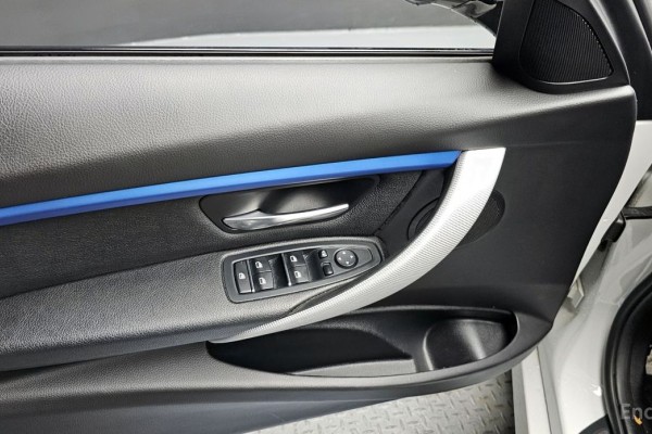 2018 BMW 3 серии с пробегом 82 361 км