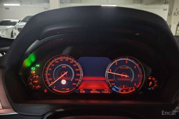 2018 BMW 3 серии с пробегом 46 610 км