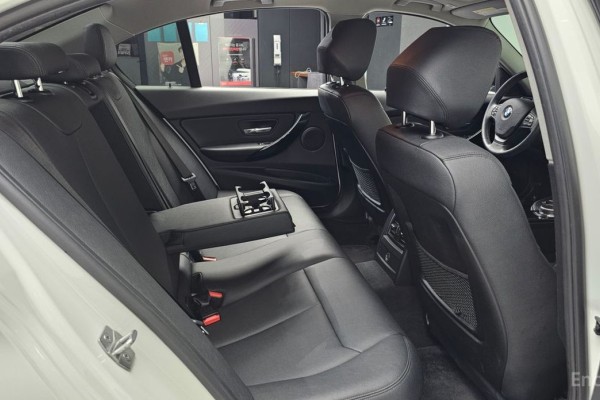 2018 BMW 3 серии с пробегом 132 314 км