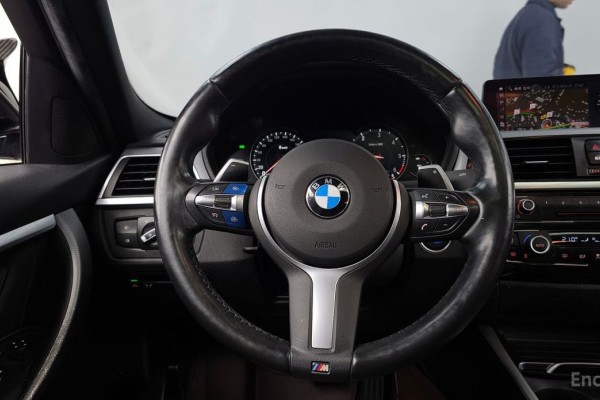 2018 BMW 3 серии с пробегом 83 989 км