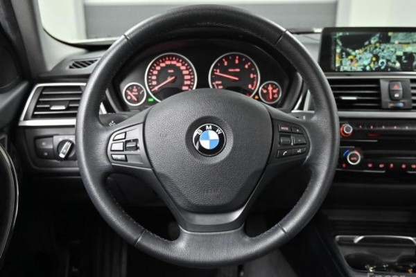 2016 BMW 3 серии с пробегом 51 794 км