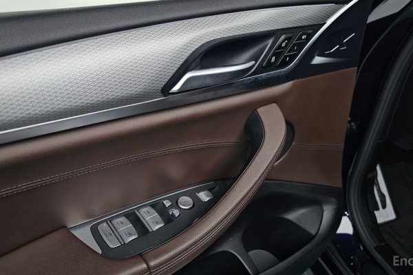 2021 BMW X3 с пробегом 47 428 км