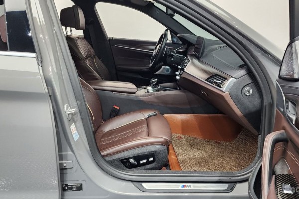 2020 BMW 5 серии с пробегом 84 341 км