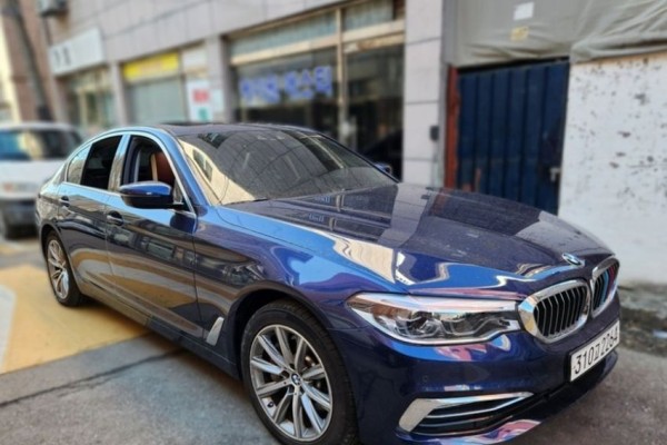 2020 BMW 5 серии с пробегом 63 634 км