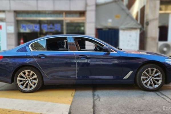 2020 BMW 5 серии с пробегом 63 634 км