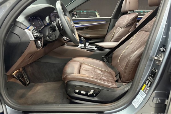 2020 BMW 5 серии с пробегом 63 650 км