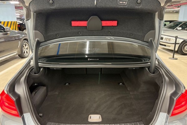 2020 BMW 5 серии с пробегом 63 650 км