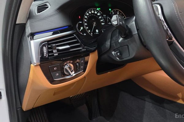 2018 BMW 5 серии с пробегом 63 340 км