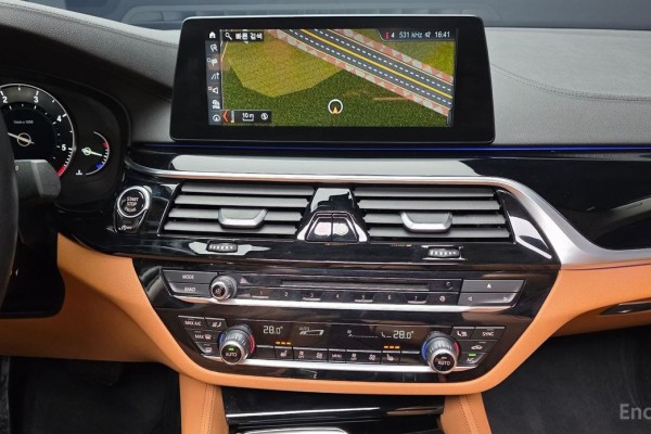 2018 BMW 5 серии с пробегом 63 340 км