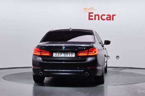 2018 BMW 5 серии с пробегом 132 909 км