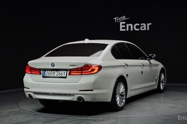 2018 BMW 5 серии с пробегом 60 067 км