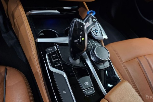 2018 BMW 5 серии с пробегом 54 714 км