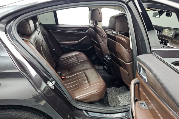 2018 BMW 5 серии с пробегом 132 909 км