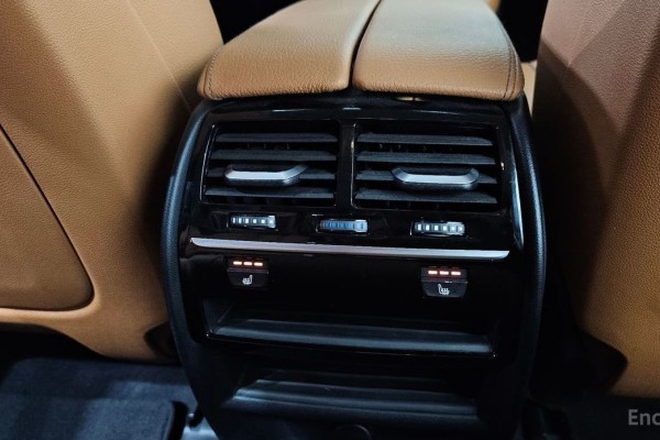 2018 BMW 5 серии с пробегом 54 714 км