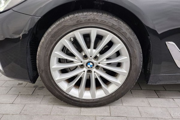 2020 BMW 5 серии с пробегом 112 742 км