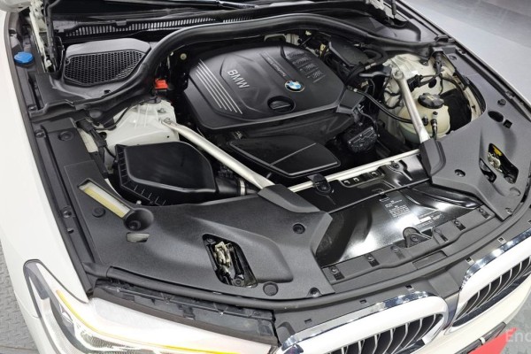 2018 BMW 5 серии с пробегом 90 694 км