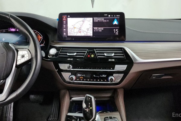 2020 BMW 5 серии с пробегом 112 742 км