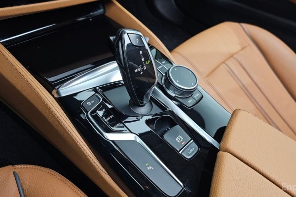 2018 BMW 5 серии с пробегом 109 938 км