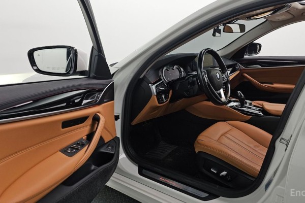 2018 BMW 5 серии с пробегом 109 938 км