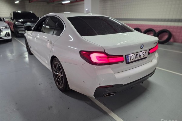 2021 BMW 5 серии с пробегом 143 579 км