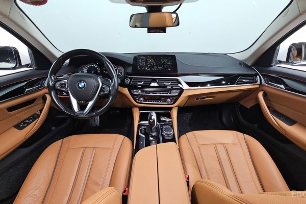 2018 BMW 5 серии с пробегом 109 938 км