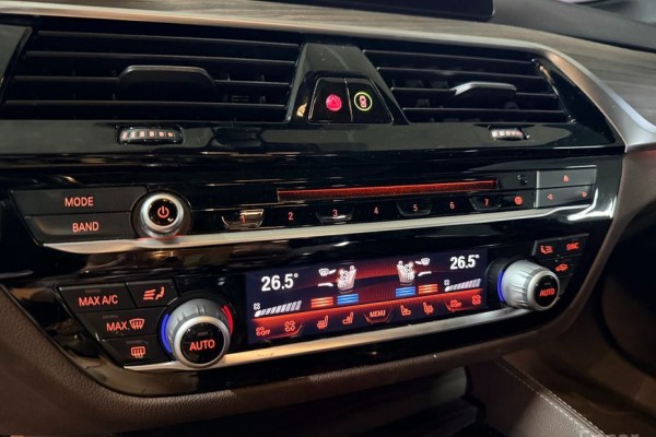 2018 BMW 5 серии с пробегом 130 088 км