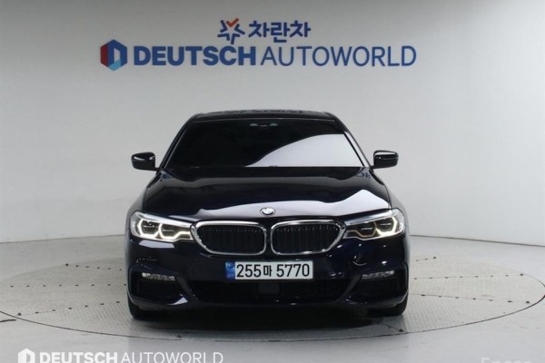 2018 BMW 5 серии с пробегом 124 042 км