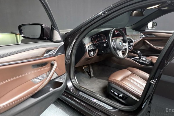 2020 BMW 5 серии с пробегом 52 413 км