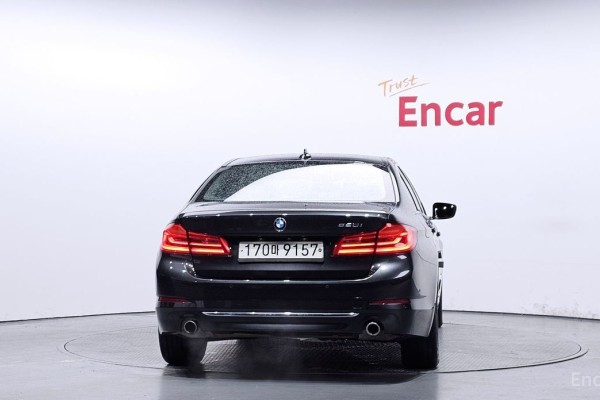 2020 BMW 5 серии с пробегом 58 467 км