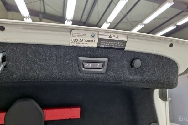 2019 BMW 5 серии с пробегом 123 400 км