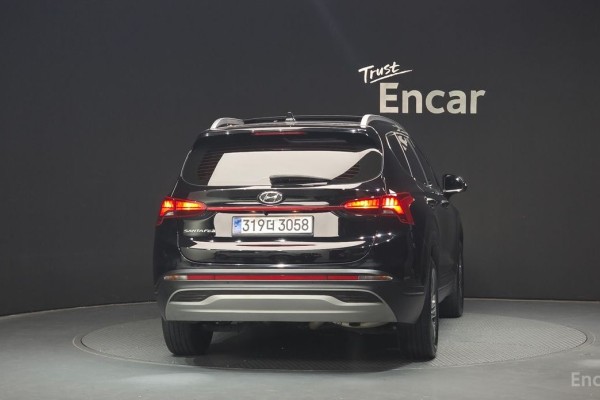 2022 Hyundai Santa Fe с пробегом 51 618 км