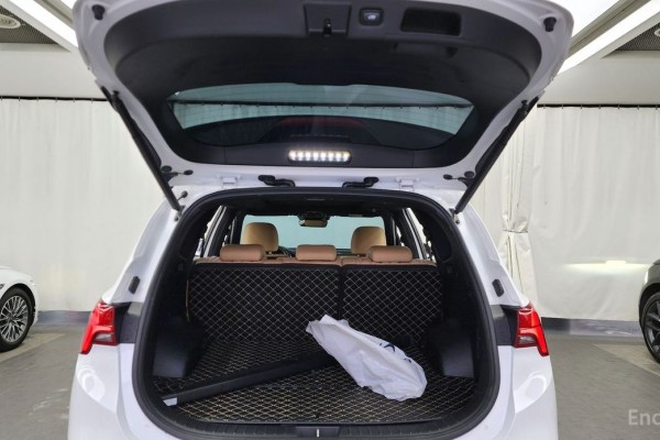 2021 Hyundai Santa Fe с пробегом 49 195 км