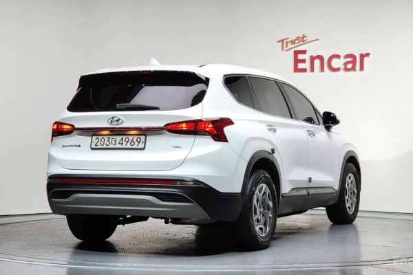 2021 Hyundai Santa Fe с пробегом 96 874 км