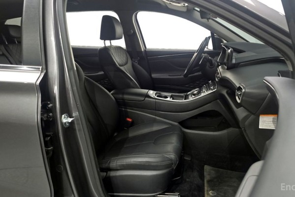 2022 Hyundai Santa Fe с пробегом 67 351 км