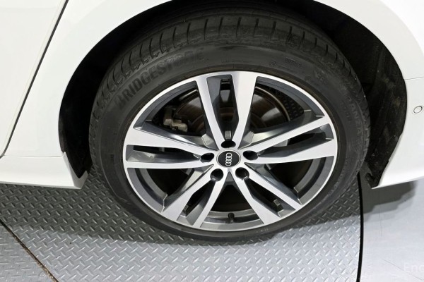 2022 Audi A6 с пробегом 43 455 км