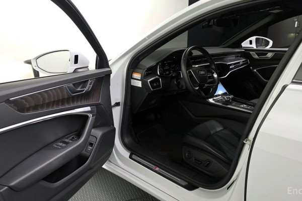 2022 Audi A6 с пробегом 43 455 км