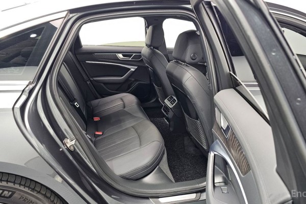 2021 Audi A6 с пробегом 51 697 км