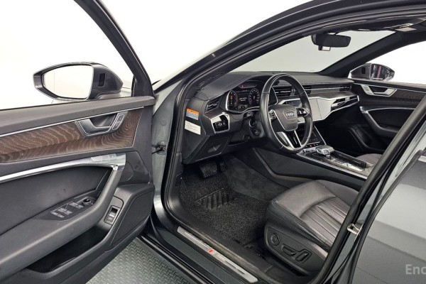 2021 Audi A6 с пробегом 51 697 км