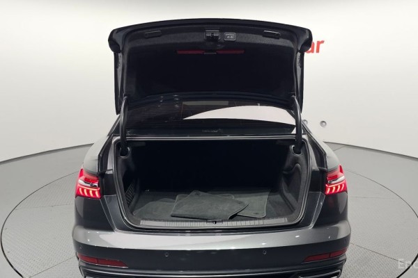 2021 Audi A6 с пробегом 51 697 км