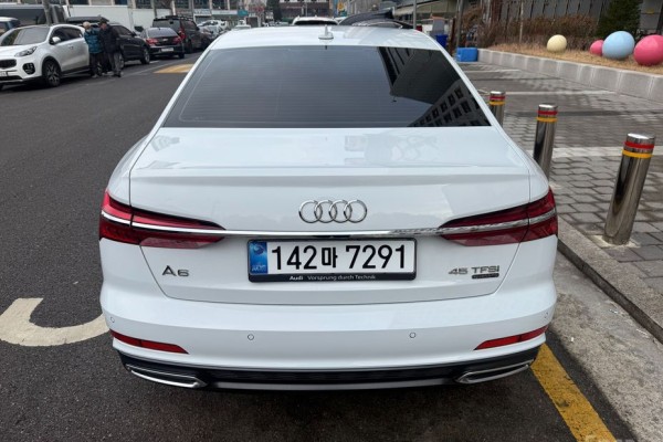 2021 Audi A6 с пробегом 41 760 км