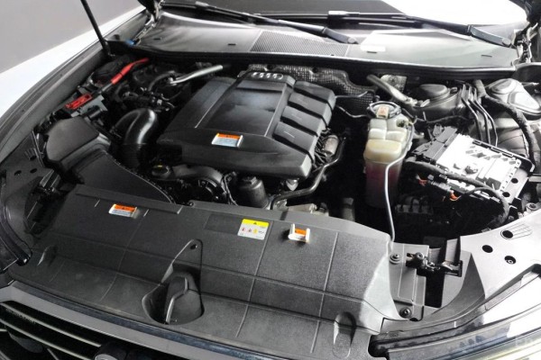 2021 Audi A6 с пробегом 52 977 км