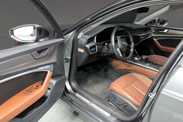 2021 Audi A6 с пробегом 52 977 км