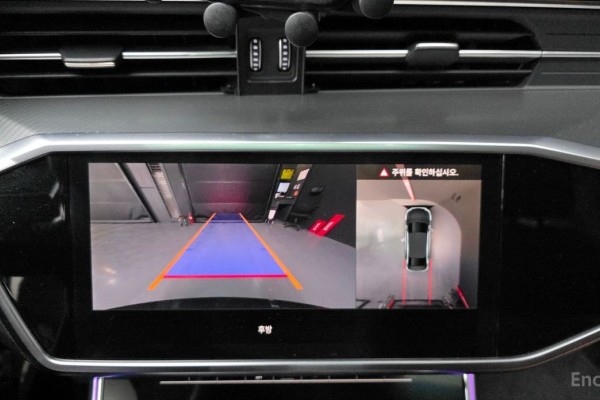 2021 Audi A6 с пробегом 52 977 км