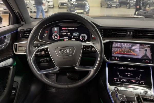 2022 Audi A6 с пробегом 83 889 км