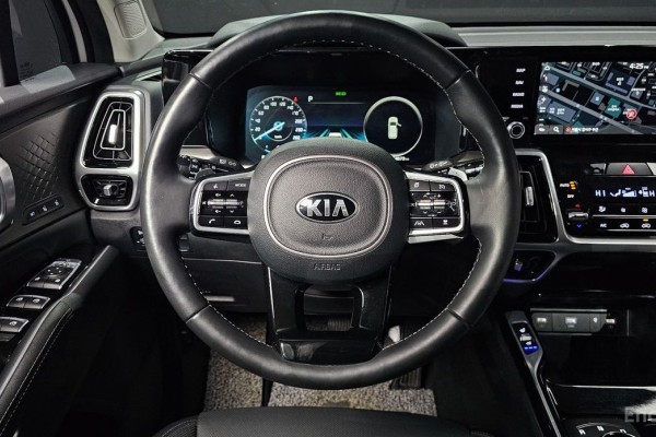 2021 Kia Sorento с пробегом 54 673 км