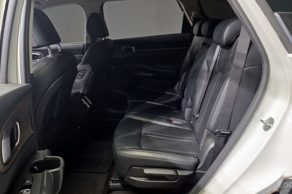 2021 Kia Sorento с пробегом 79 469 км