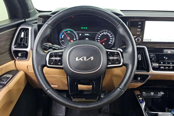 2022 Kia Sorento с пробегом 55 045 км