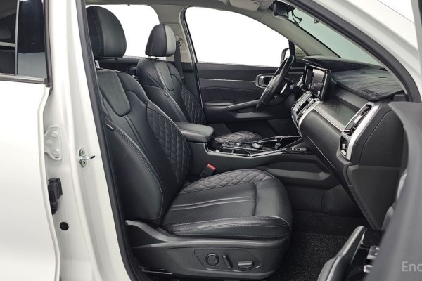 2021 Kia Sorento с пробегом 56 009 км