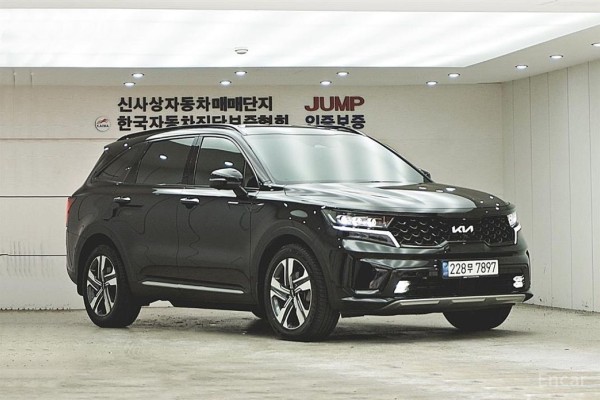 2022 Kia Sorento с пробегом 72 263 км