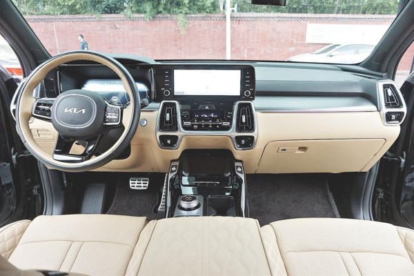 2022 Kia Sorento с пробегом 72 263 км